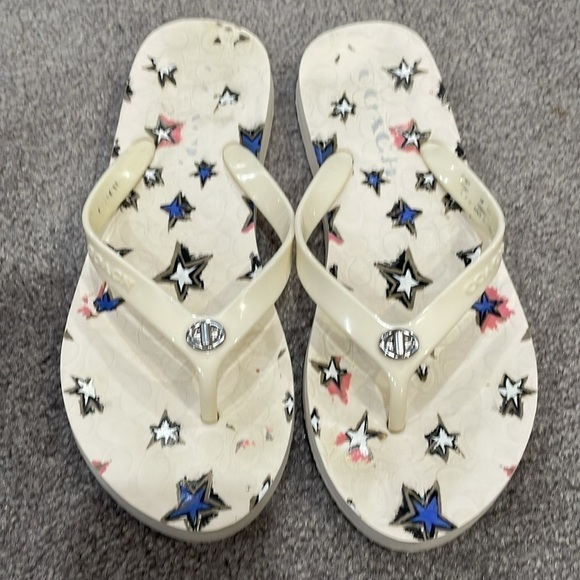 COACH ABBIGAIL STAR RUBBER SANDALS FLIP- FLOPS WHITE. Size 6 - Picture 4 of 4